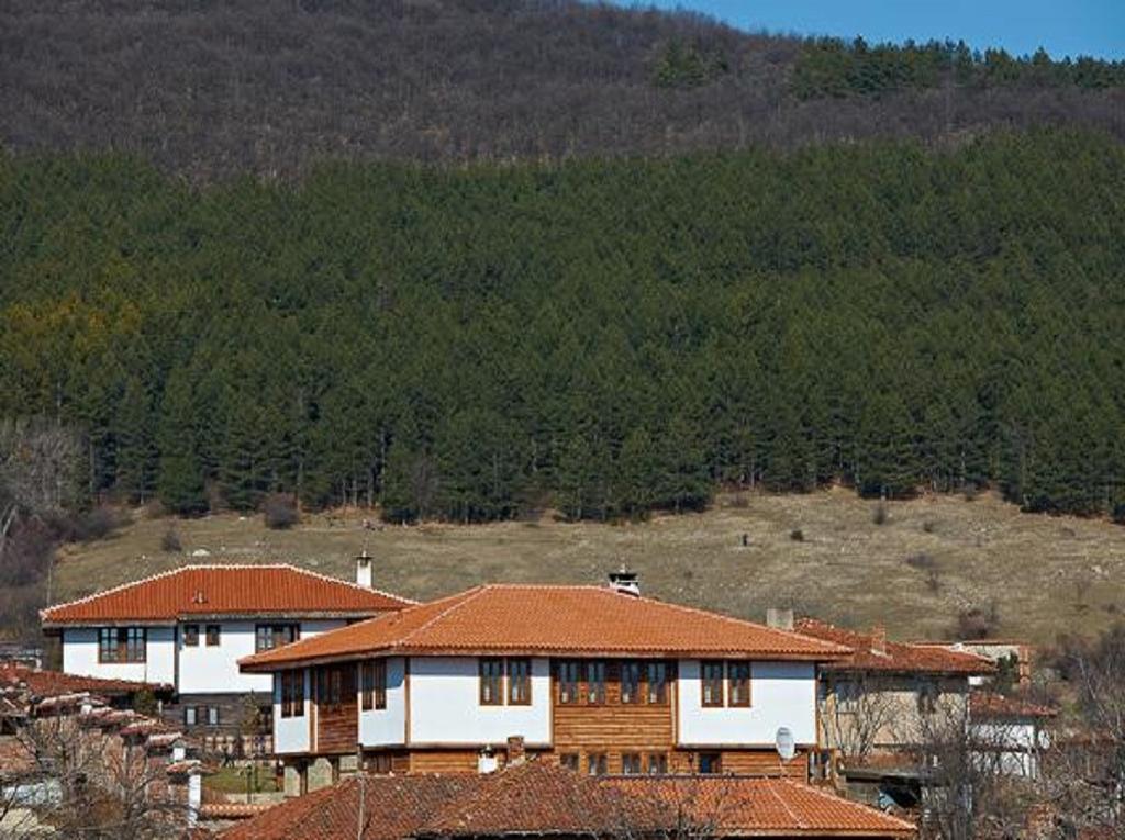 House Of Bardo Hotel Jeravna Exterior foto